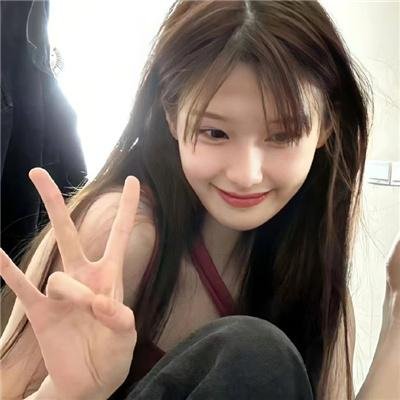 有秘密的她